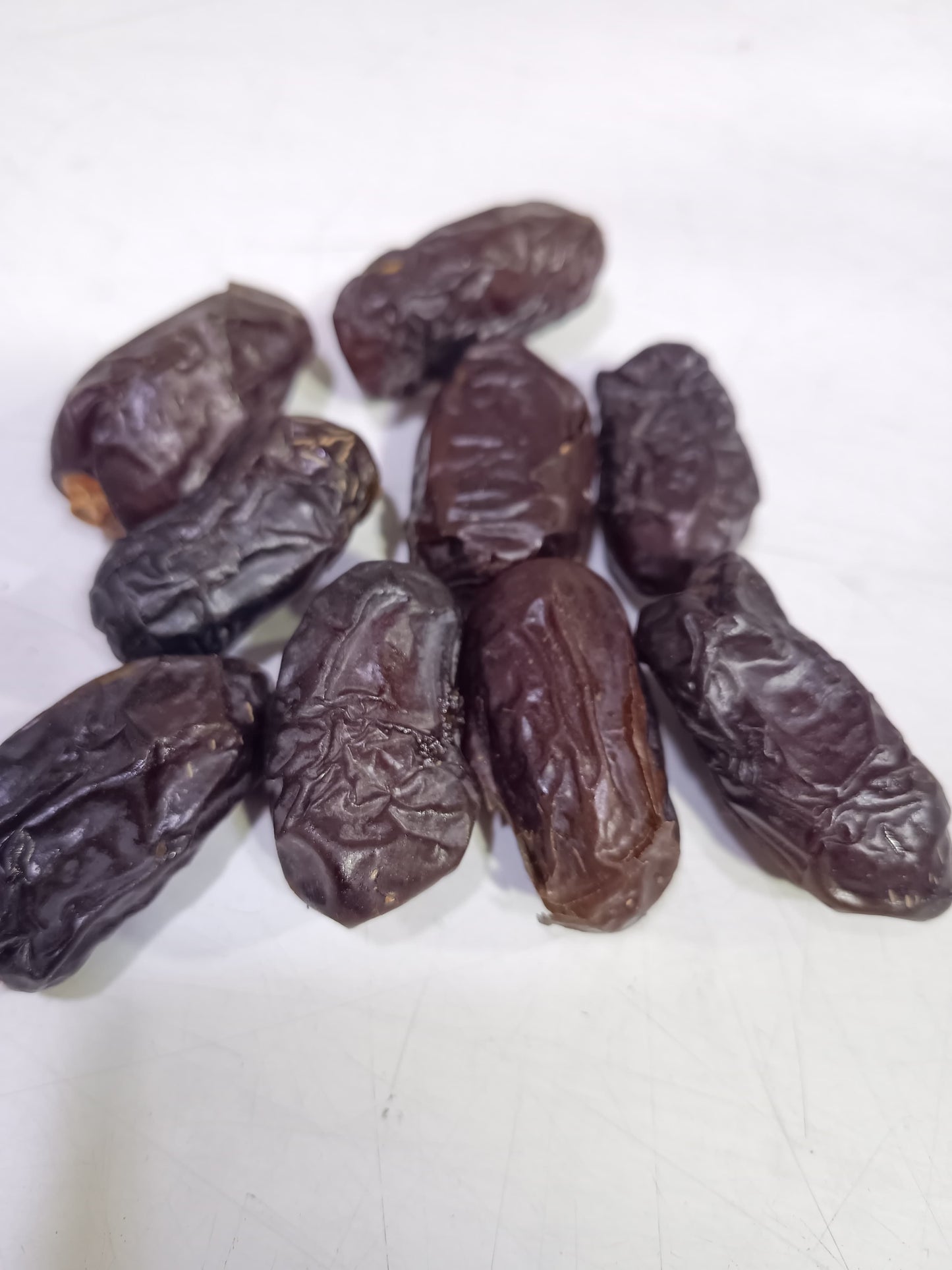 Premium Kalmi Dates